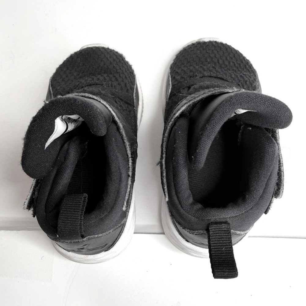 Jordan‎ Formula 23 Sneaker Toddler Size 6C - Picture 3 of 5